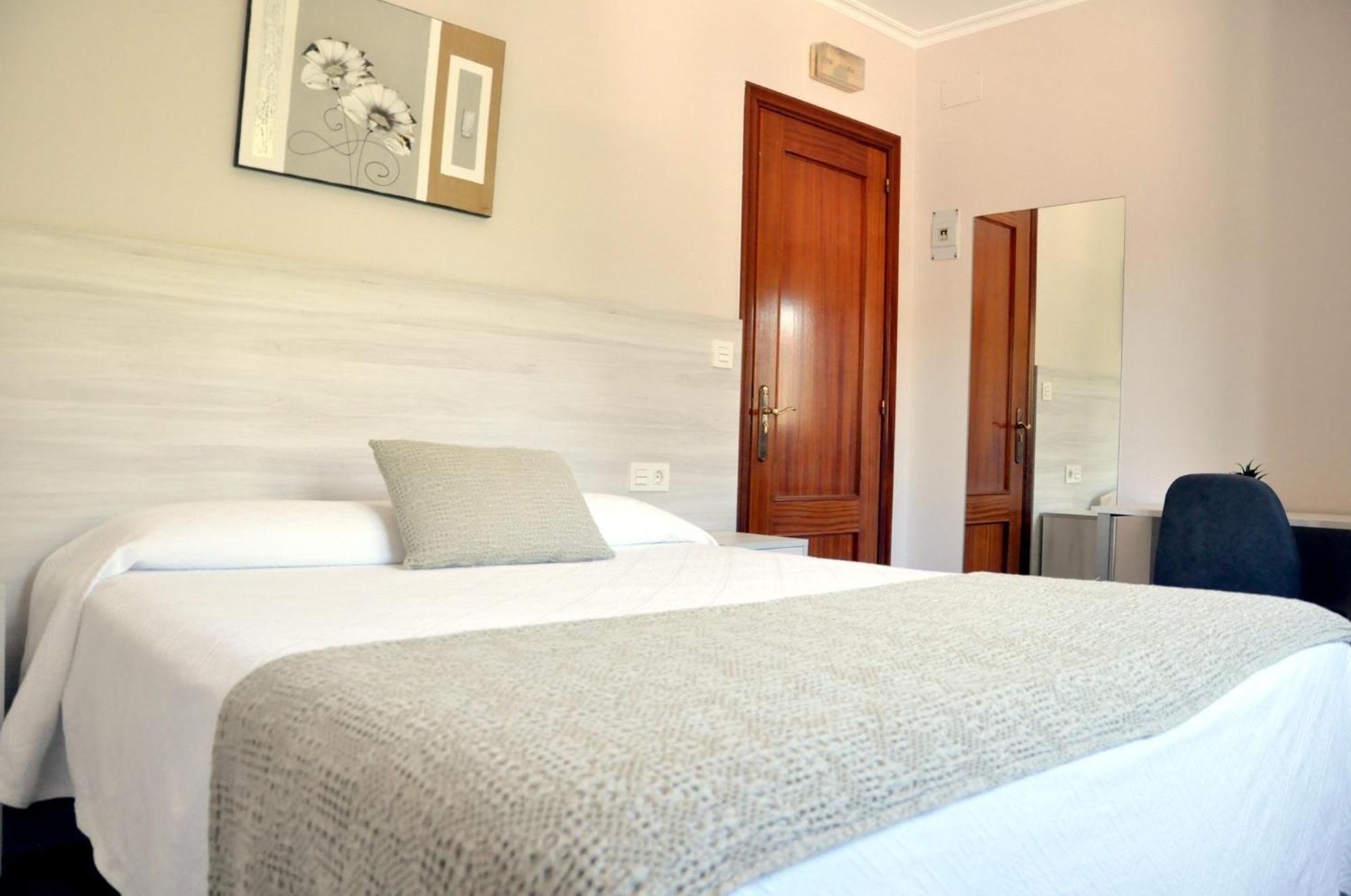 Hostal Paz Gondomar Zewnętrze zdjęcie