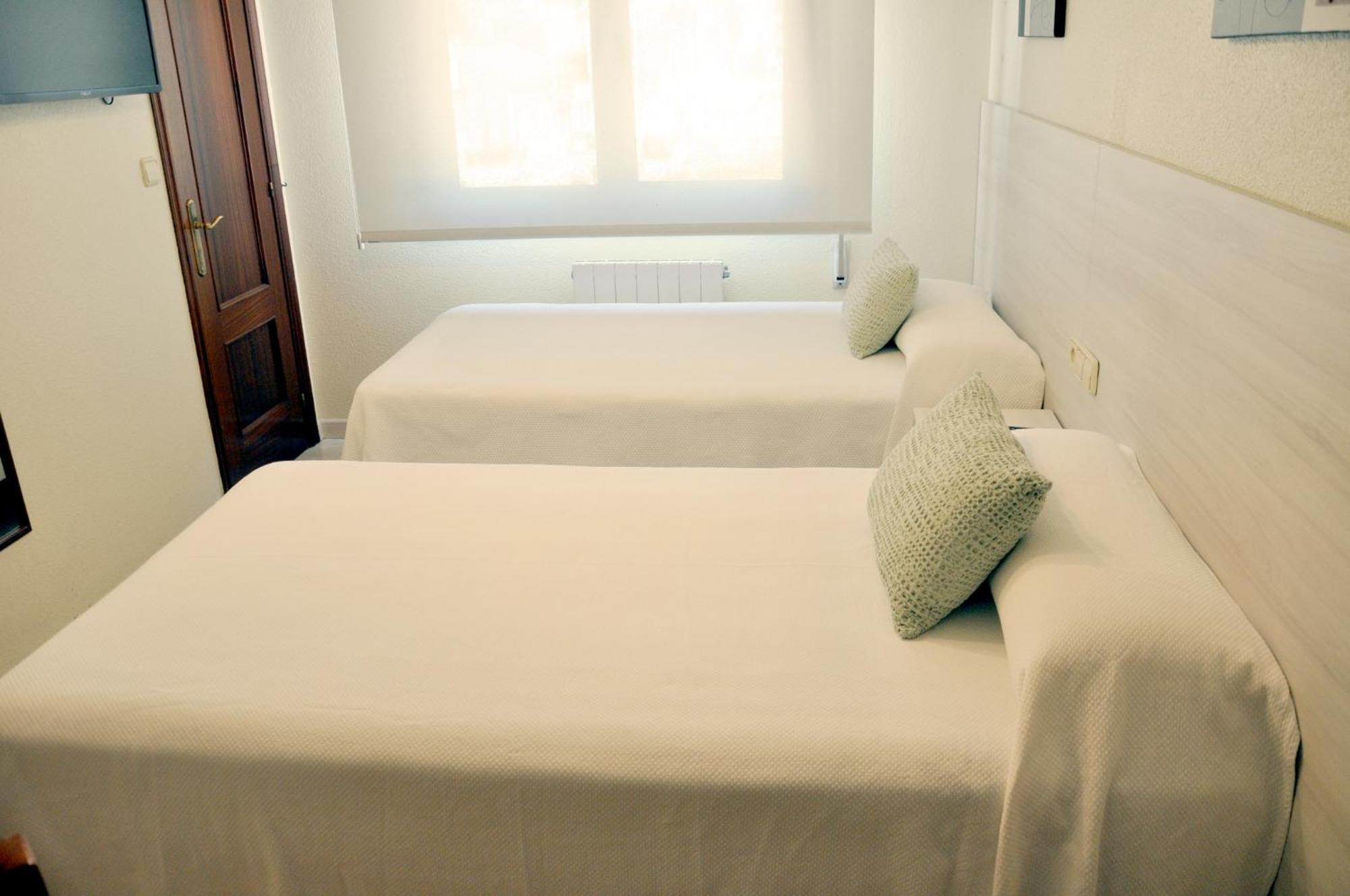 Hostal Paz Gondomar Zewnętrze zdjęcie
