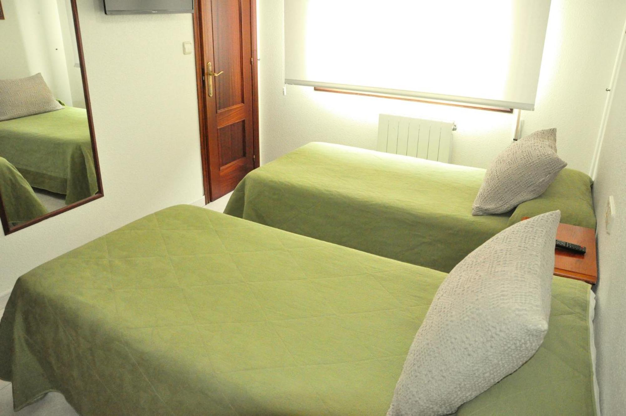 Hostal Paz Gondomar Zewnętrze zdjęcie