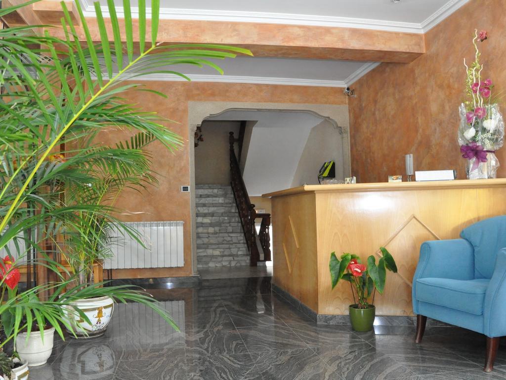 Hostal Paz Gondomar Zewnętrze zdjęcie