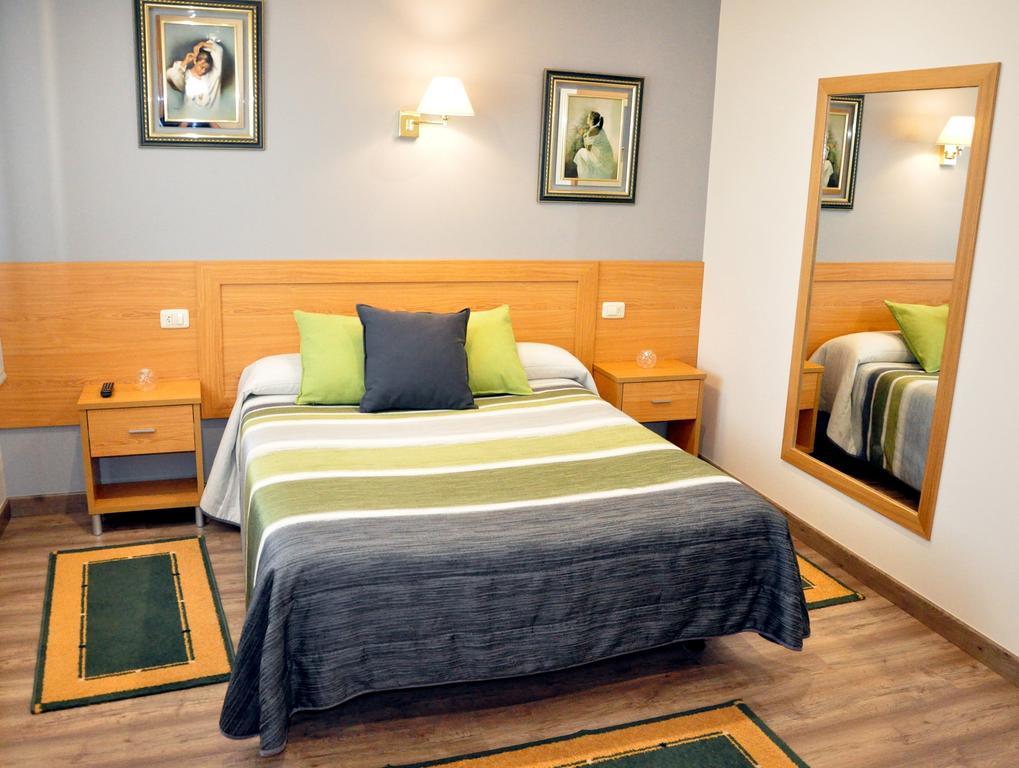 Hostal Paz Gondomar Zewnętrze zdjęcie